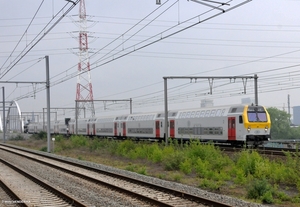 TD-M5 met 2715 achteraan als IC3316 FBMZ-FES FNLB 20170502_1