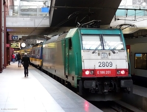 2812 & 2809 achteraan FN 20180320 als IC9224 ADAM-FBMZ 11u04