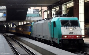 2813 FN 20180413 als IC 9231 FBMZ-DEN HAAG 11u47