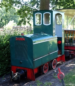 DIEMA diesellocomotief BAKKERSMOLEN WILDERT 20180701 14u57 (2)