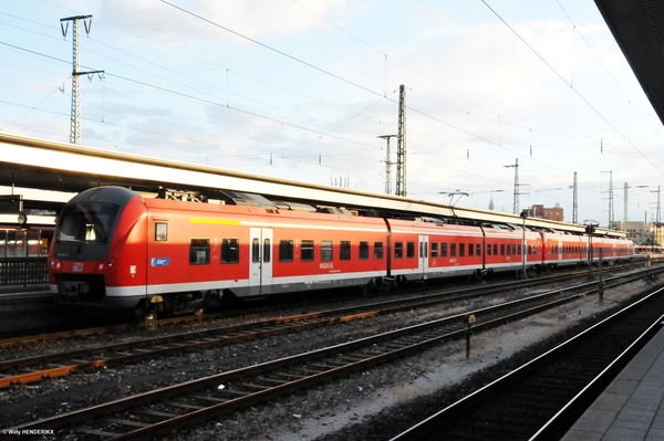 DB_440804-3 '-3delig' & 440041-2 '4-delig' NÜRNBERG Hbf. 2017061