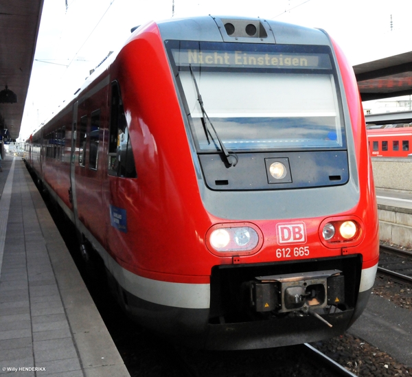 DB_612665-612141 NÜRNBERG Hbf. 20170617 20u02 (2)