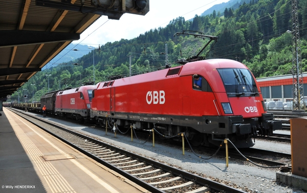 BB 91 81 1116 118-1 & 91 81 1116 053-0 SCHWARZACH-ST-VEIT 2017062