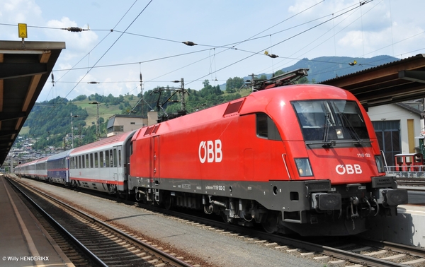 BB 91 81 1116 132-2 'RAILJET' SCHWARZACH-ST-VEIT 20170621 (2)