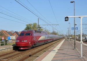 4346-4537 FKI-LINT 20190401 10u27 (2) als THA9315 PARIS Nd-ADAM