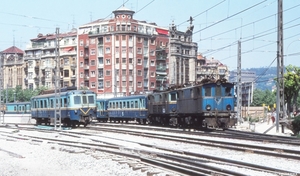 12 & 11 & 3152 SAN SEBASTIAN AMARA 19840426