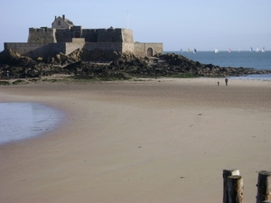 100404 Bretagne van StMalo tot Vitré 020