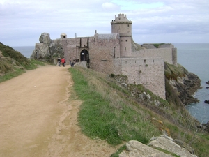 100404 Bretagne van StMalo tot Vitré 037