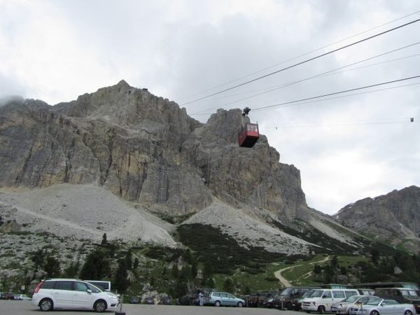 20110705 006 AV1-Falzarego-DibonaHut