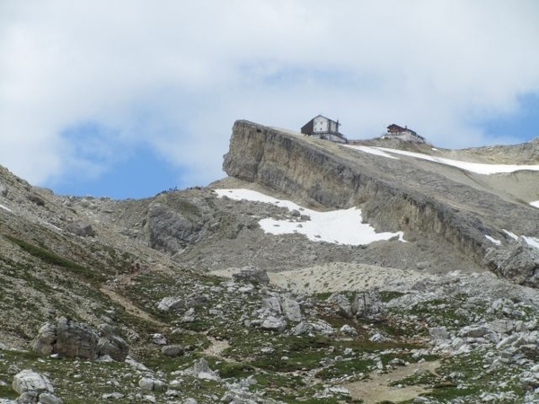 20110705 023 AV1-Falzarego-DibonaHut