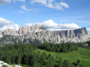 20110706 074 AV1-5TorriHut - CrodaDaLago