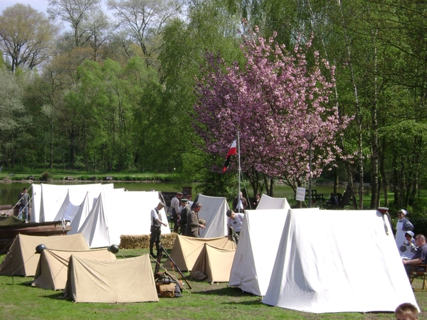 080427 Zonnebeke kasteel Wijnendaele Gistel Oostende 018