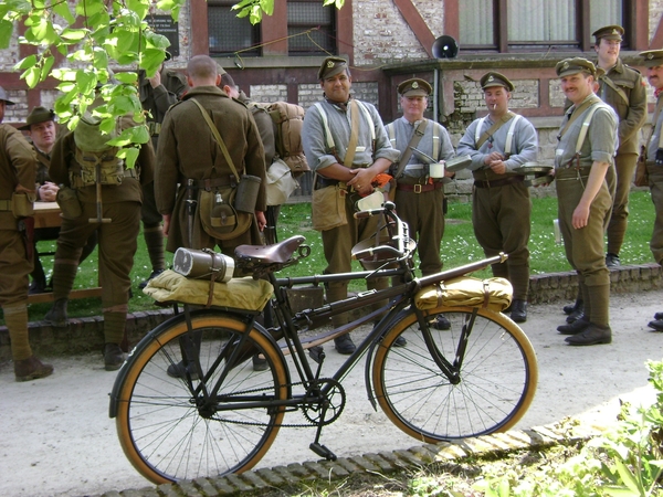 080427 Zonnebeke kasteel Wijnendaele Gistel Oostende 021