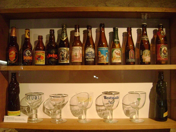 100522 Bouillon Semois Orval F Stenay Sedan B Humain 078