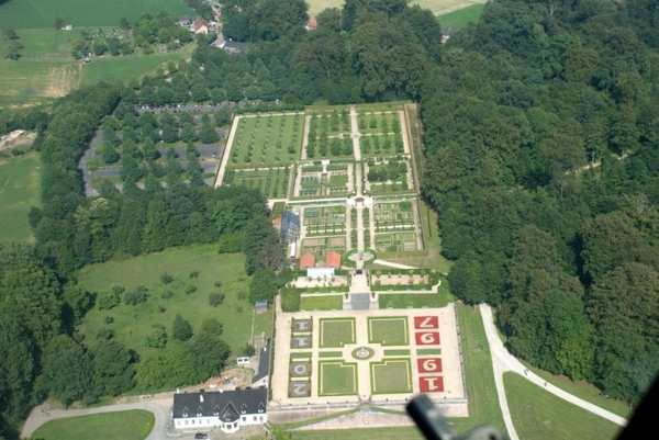 KERMISLINDEBOOM_2921_edited-2