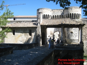 Pernes-les-Fontaines 1