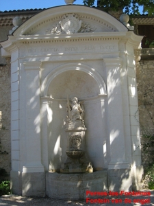 Pernes-les-Fontaines 8