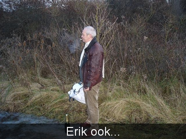 20071224 Wielingen 17u41  Erik op glad ijs 005
