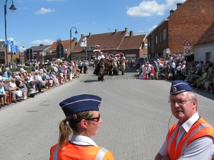 Meigem H.bloedprocessie 2011 012