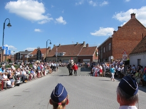 Meigem H.bloedprocessie 2011 020