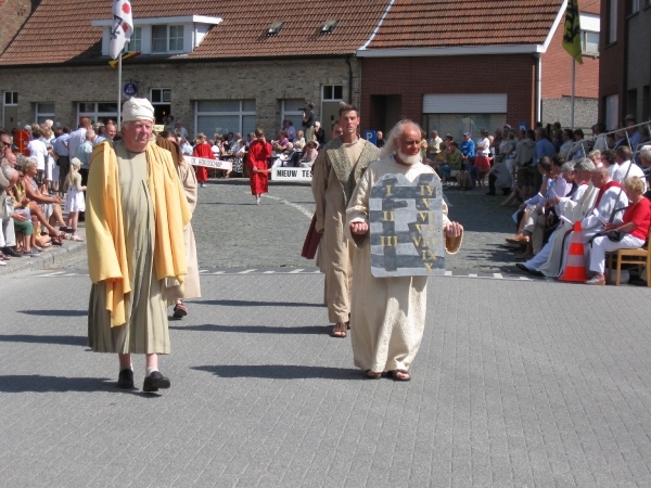 Meigem H.bloedprocessie 2011 037