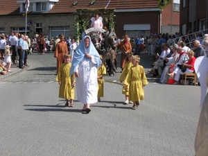 Meigem H.bloedprocessie 2011 044