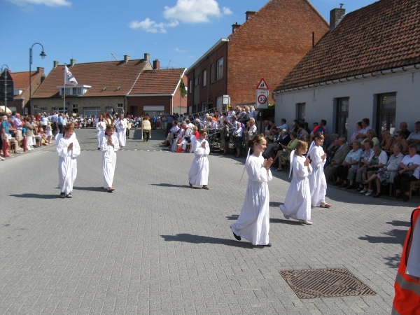 Meigem H.bloedprocessie 2011 048
