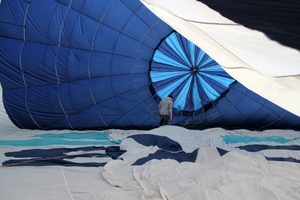 Ballonvaart met KBC Dentergem 19-05-2011 024