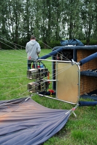 Ballonvaart met KBC Dentergem 19-05-2011 187