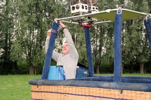 Ballonvaart met KBC Dentergem 19-05-2011 205