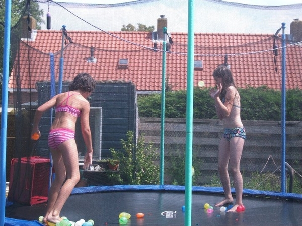 285274_2264771664487_1404369543_2633361_5488255_n