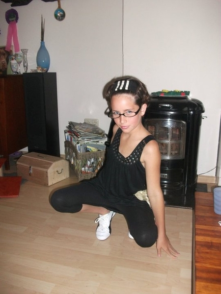 281296_2264787824891_1404369543_2633399_2854775_n