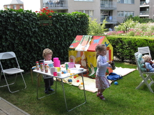 01) Samen buiten op 10 juli '11