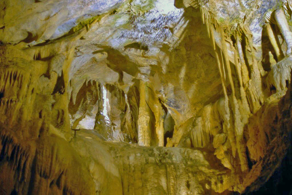 Grottes de Btharram