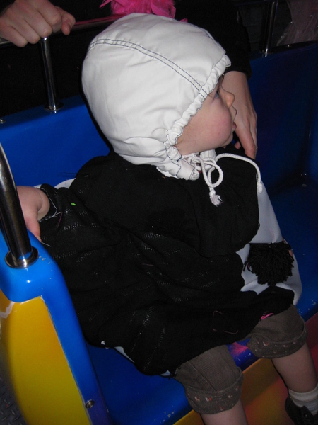 19) Jana op de molen