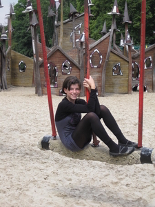 09) Sarah in de speeltuin