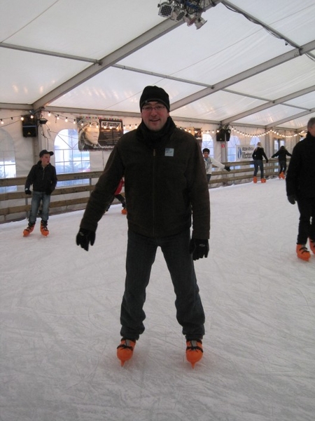 03) Wim op de ijspiste Halle