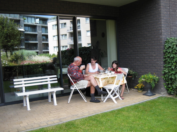 02) Soeptijd (2) op terras op 18 aug.