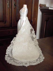 kleedje in naaldkant