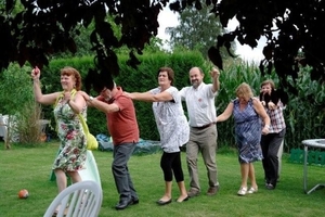 Handjes in de lucht