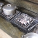 Ti Soley Lev : koken op houtskoolvuur