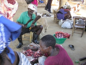 naar de markt : keurslager