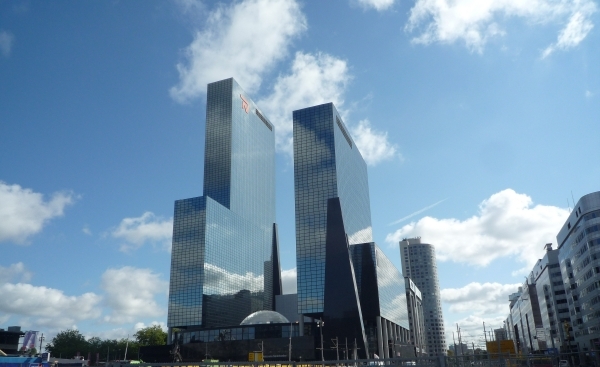 R'dam  _Centraal station omg. _Torens Nationale Nederlanden _P111