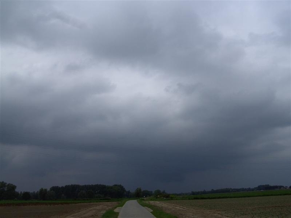 20110806.GrammeneGottem 060 dreigend maar droog