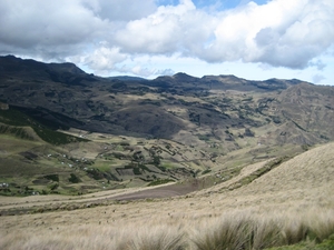 ecuador 225