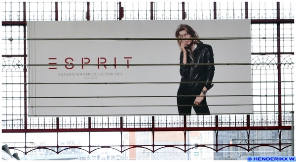 ESPRIT-reclame FN 20120903_3