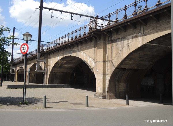 SPOORWEGBRUG TRAMPLEIN 20150607