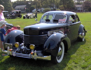 1937_Cord_812
