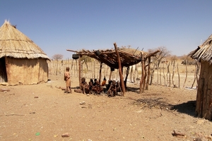 Bezoek bij de Himba's aan Epupa Falls