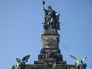 037